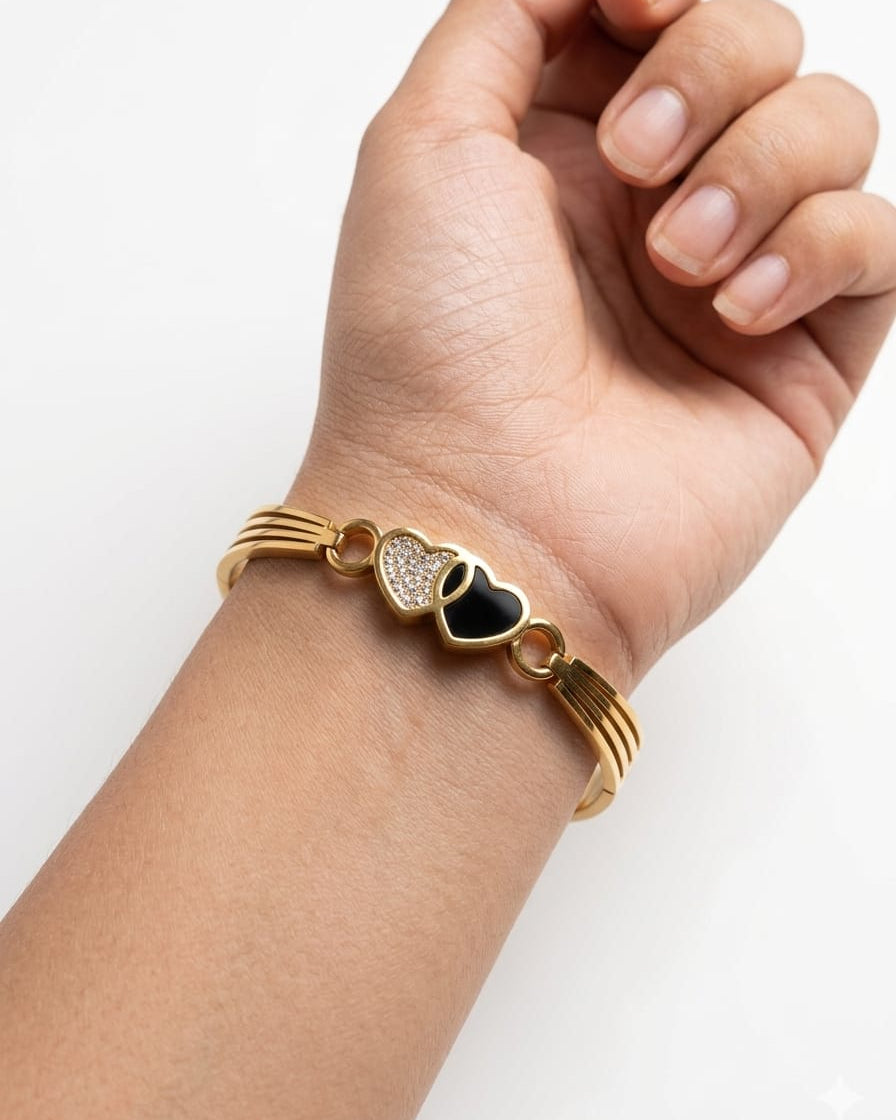Golden Harmony Heart Bangle