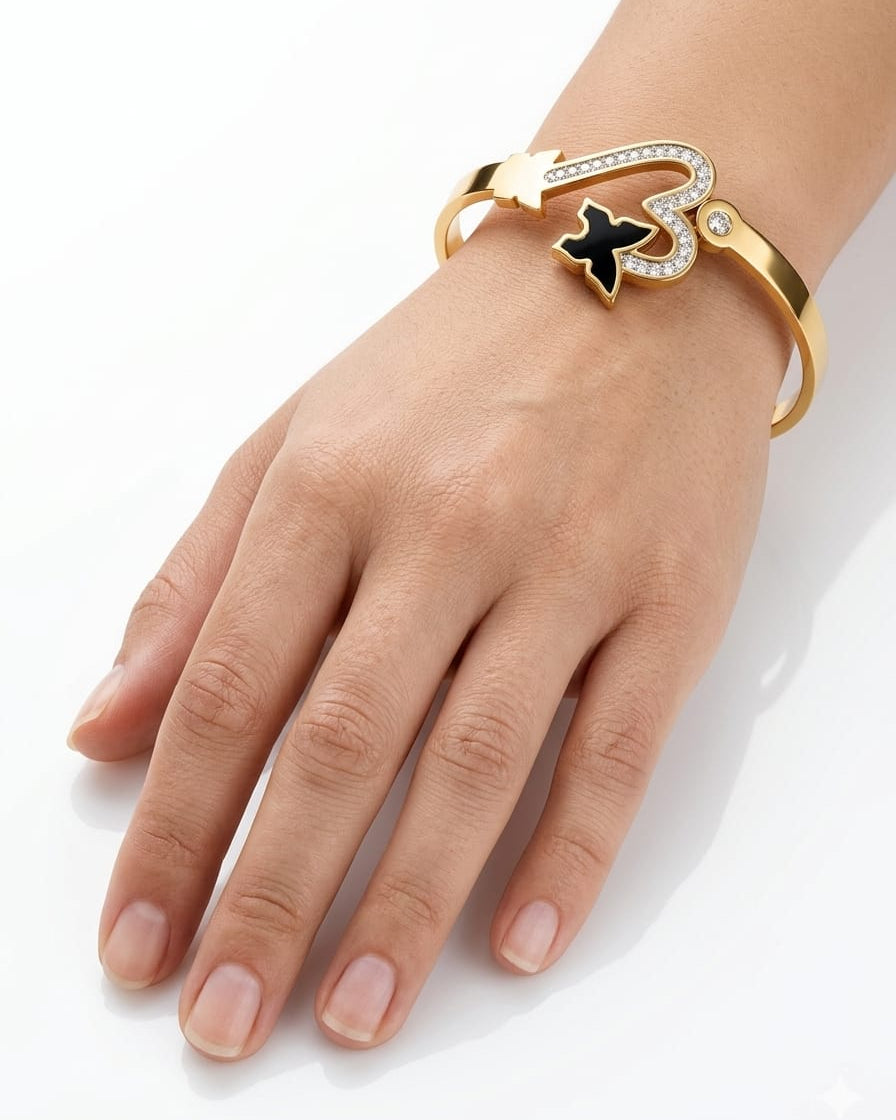 Petal Diamond Ring