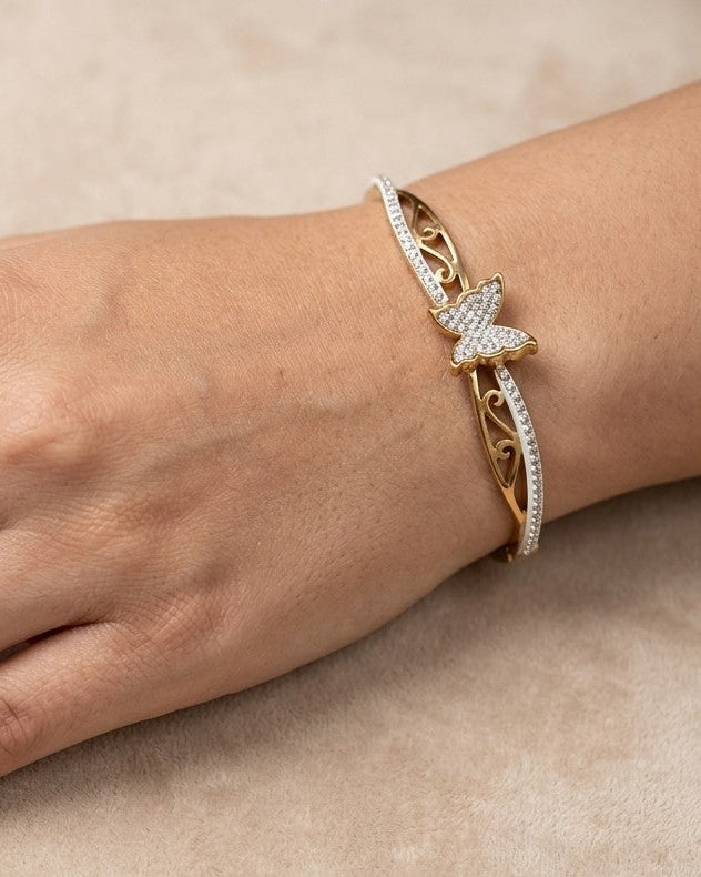White Inlay Clover Bangle